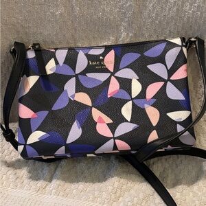 NWOT Kate Spade crossbody.